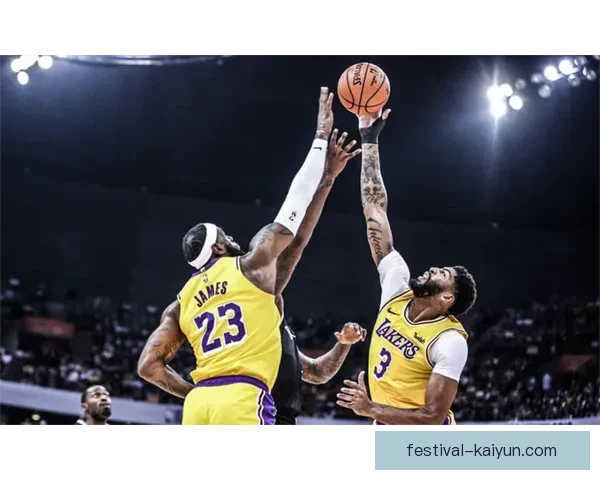 埃里克森重返巅峰，中场表现亮眼状态回暖