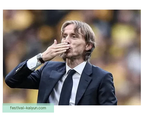 莫德里奇继续展现足球智慧，状态回暖助力球队竞争力增强